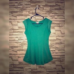 Sleeveless shirt